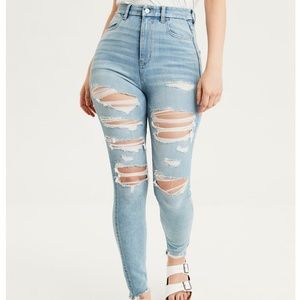 American Eagle Curvy Ripped Jeans 